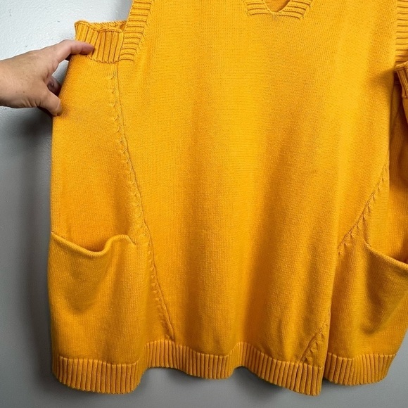 Yesno 100% cotton mustard yellow v-neck 2 pocket sweater vest, 3XL. - Picture 4 of 8